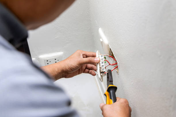 Best Local Electrician Companies  in Mec, CA